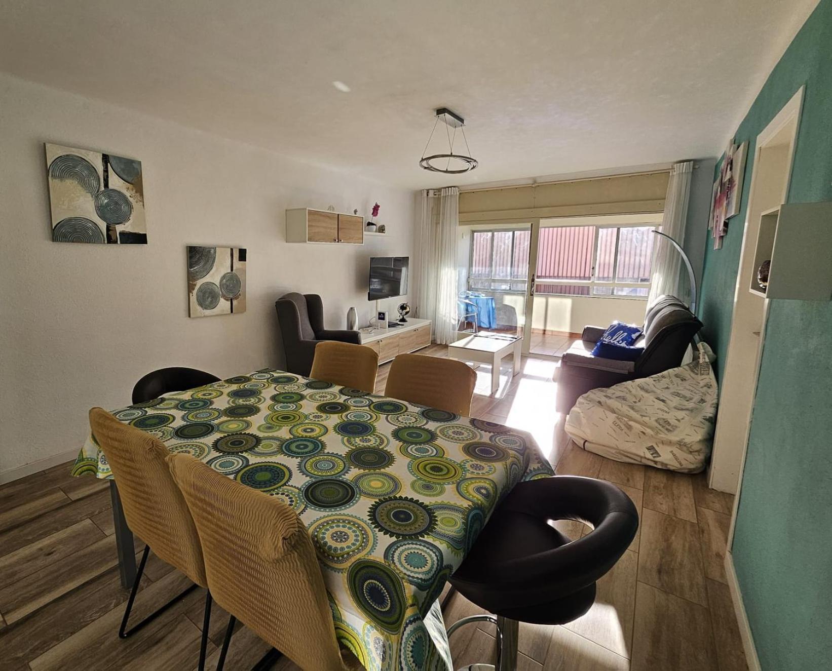 Apartamento Nuria Figueres  Kültér fotó